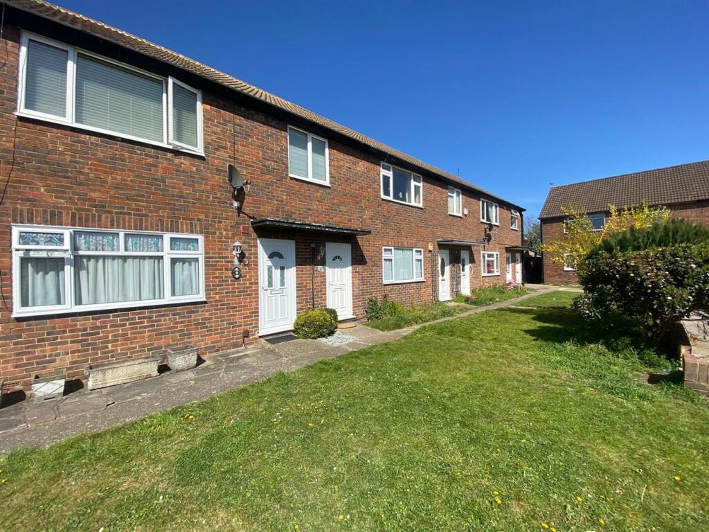 1 bed Annexe for rent in Hayes. From Coopers - Hillingdon 1 bed Annexe for rent in Hayes. From Coopers - Hillingdon
