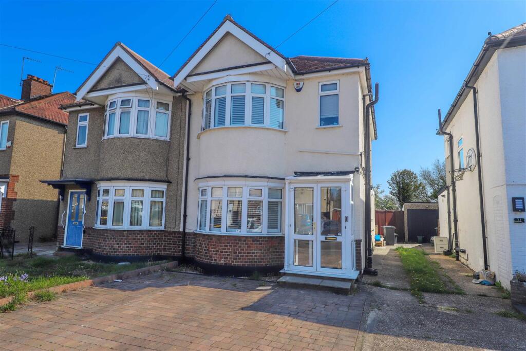 3 bed Semi Detached for rent in Ruislip. From Coopers - Ruislip