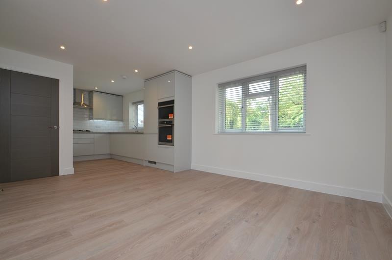 2 bed Apartment for rent in Ruislip. From Coopers - Ruislip