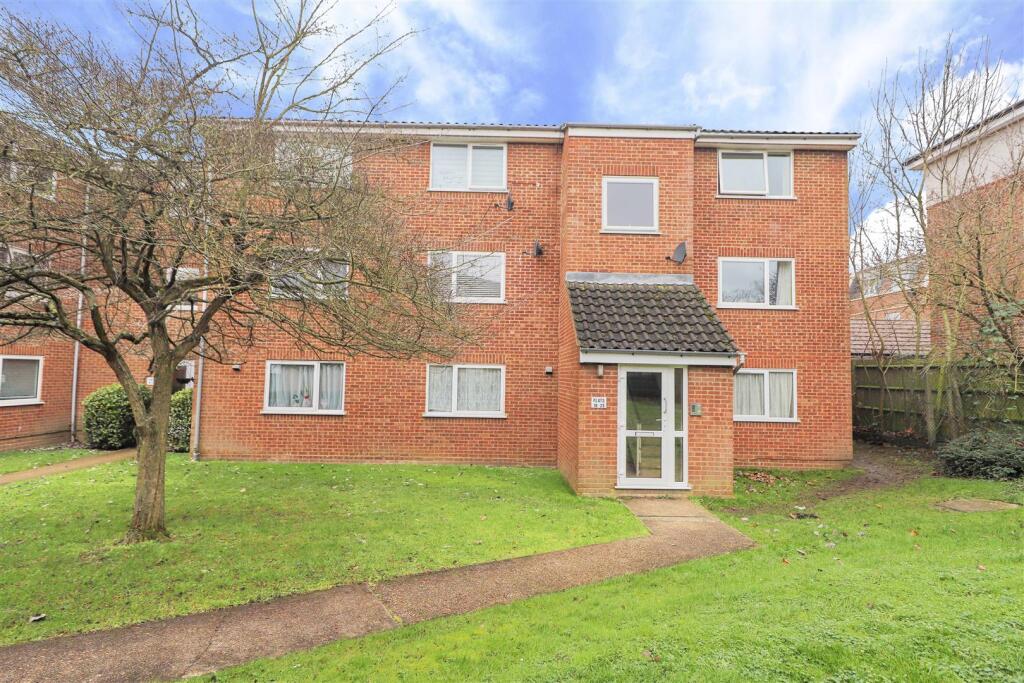 1 bed Apartment for rent in Ruislip. From Coopers - Ruislip