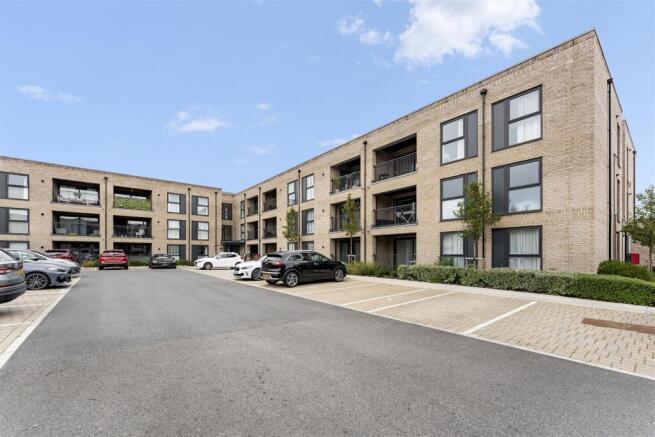 4 bed Detached for rent in Ruislip. From Coopers - Ruislip 4 bed Detached for rent in Ruislip. From Coopers - Ruislip