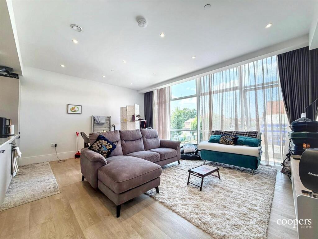 1 bed Apartment for rent in Ruislip. From Coopers - Ruislip 1 bed Apartment for rent in Ruislip. From Coopers - Ruislip