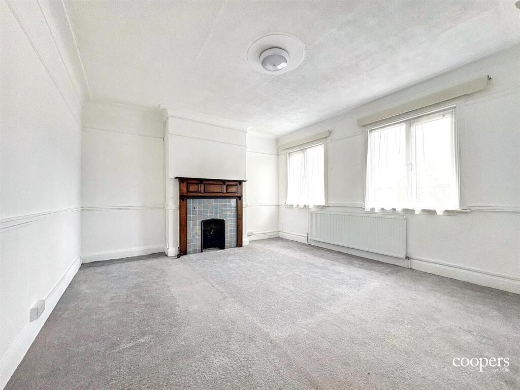 2 bed 1st Floor Flat for rent in Ruislip. From Coopers - Ruislip