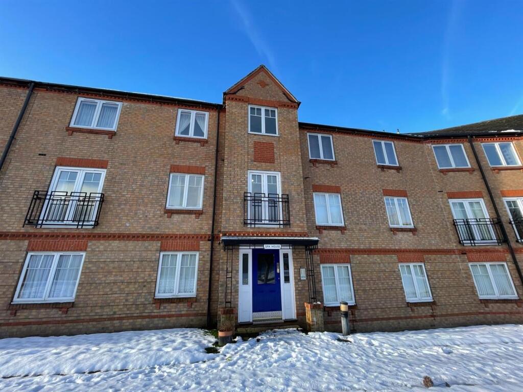 1 bed 1st Floor Flat for rent in Irton. From Andrew Cowen Estate Agency - Scarborough