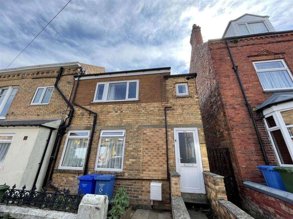 1 bed Apartment for rent in Scarborough. From Andrew Cowen Estate Agency - Scarborough