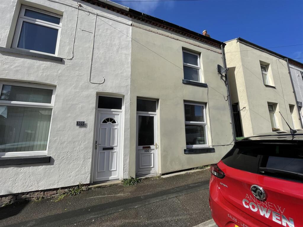 2 bed Mid Terraced House for rent in Scarborough. From Andrew Cowen Estate Agency - Scarborough