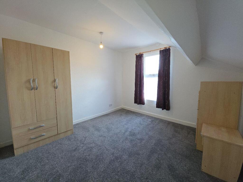 2 bed 1st Floor Flat for rent in Irton. From Andrew Cowen Estate Agency - Scarborough 2 bed 1st Floor Flat for rent in Irton. From Andrew Cowen Estate Agency - Scarborough