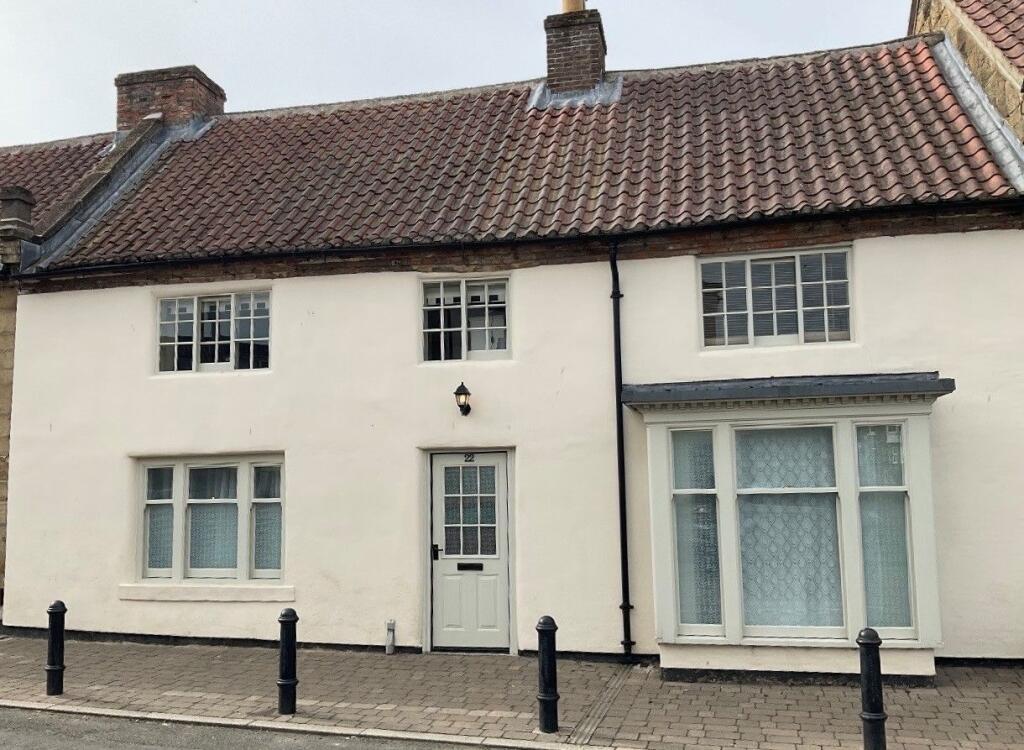 1 bed 1st Floor Flat for rent in Great Ayton. From Harvey Brooks - Marton