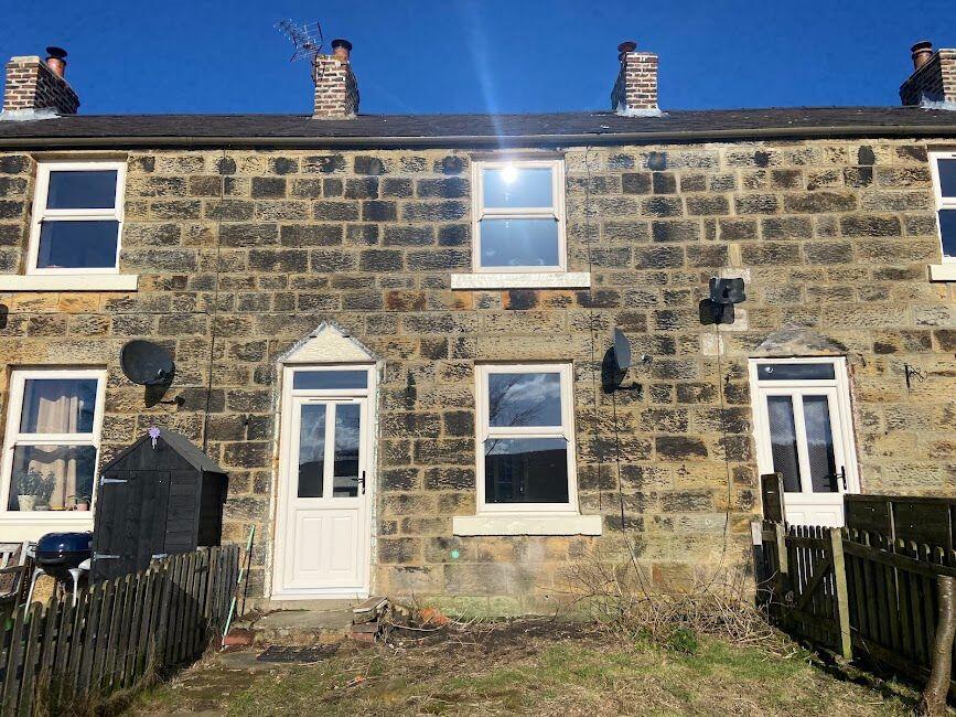 2 bed Cottage for rent in Commondale. From Harvey Brooks - Marton 2 bed Cottage for rent in Commondale. From Harvey Brooks - Marton