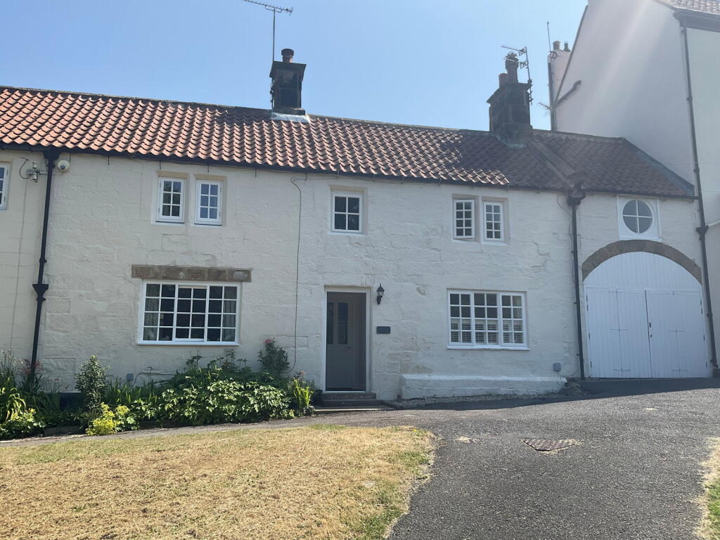 2 bed Cottage for rent in Carlton in Cleveland. From Harvey Brooks - Marton