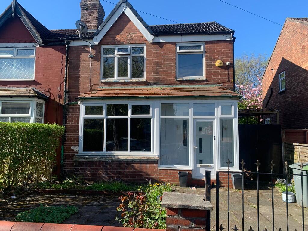 3 bed Semi Detached for rent in Charlestown. From Aubrey Lee & Co - Blackley