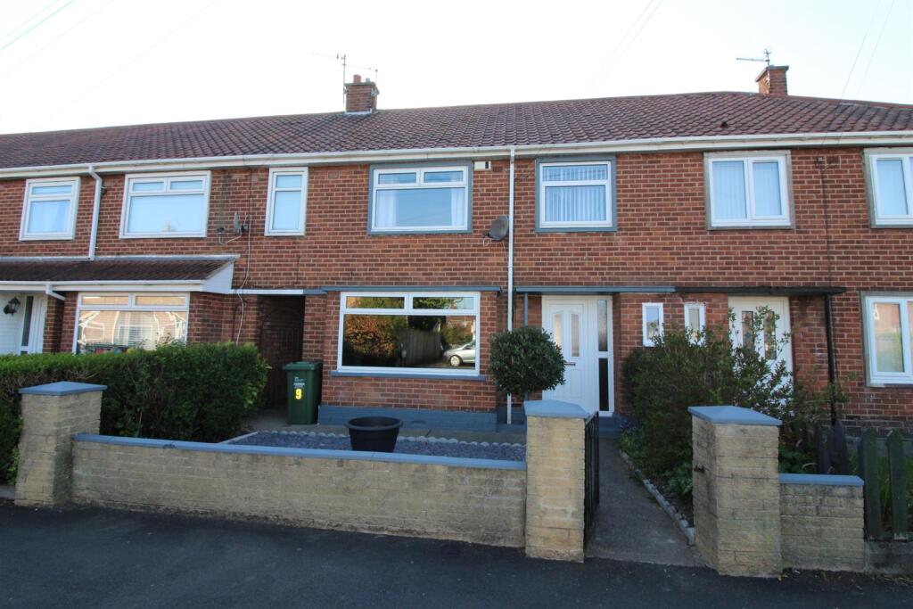 3 bed Mid Terraced House for rent in Billingham. From Drummonds Estate Agents - BILLINGHAM