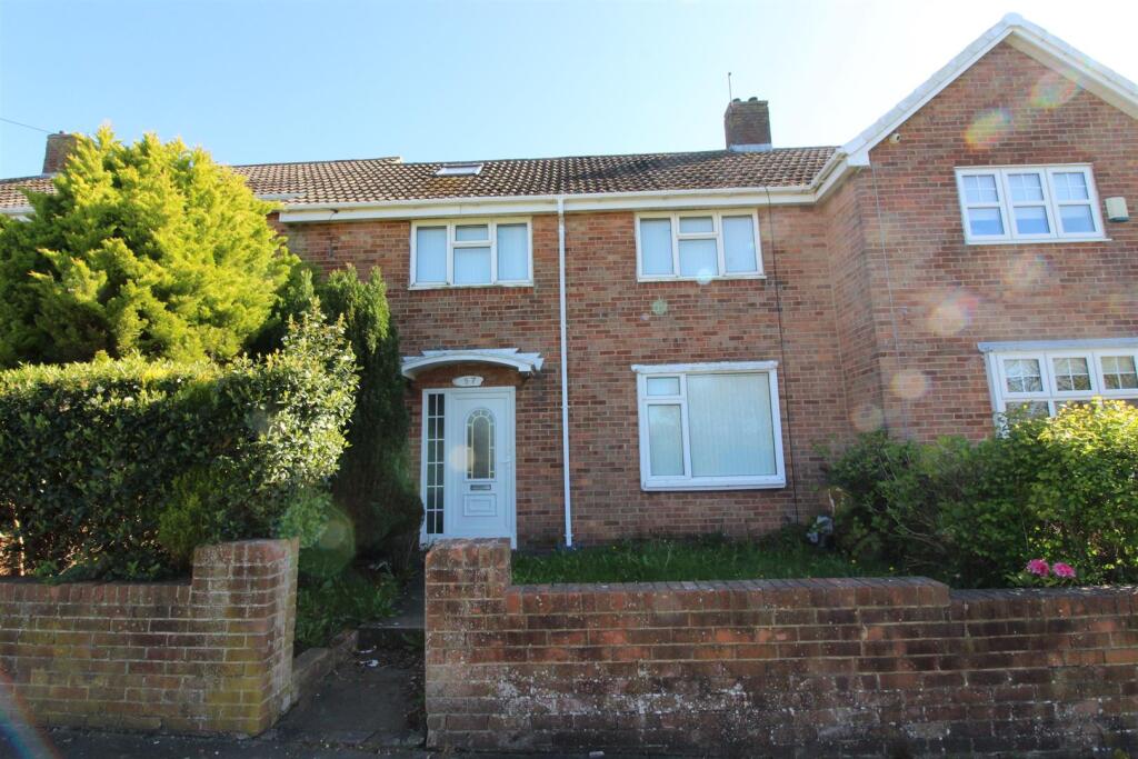 3 bed Mid Terraced House for rent in Hartlepool. From Drummonds Estate Agents - BILLINGHAM