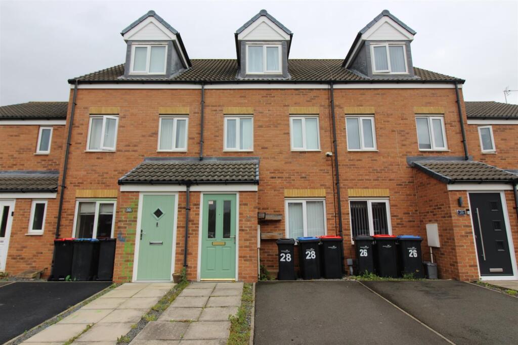 3 bed Town House for rent in Middlesbrough. From Drummonds Estate Agents - BILLINGHAM