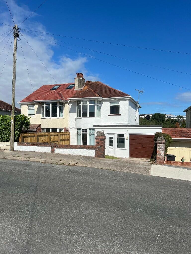 3 bed Semi Detached for rent in Paignton. From Torbay Accommodation Bureau - Torquay 3 bed Semi Detached for rent in Paignton. From Torbay Accommodation Bureau - Torquay