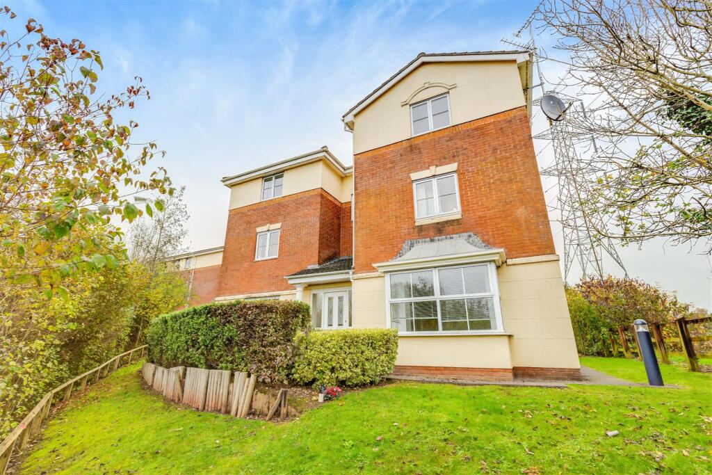 2 bed Apartment for rent in Cardiff. From Thomas H Wood - Whitchurch