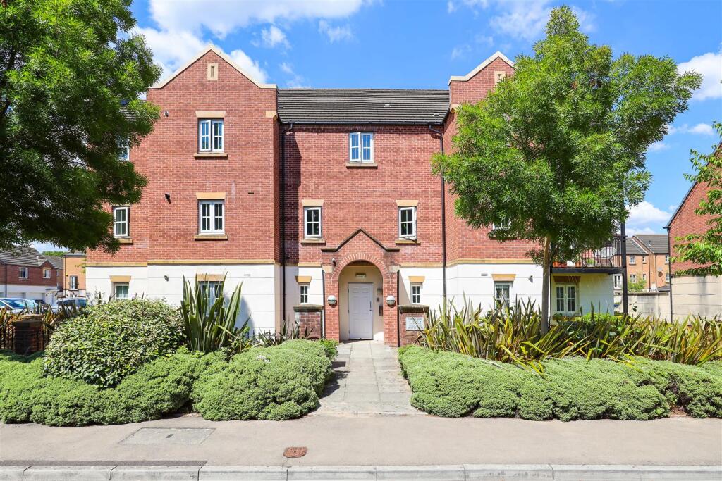 2 bed 1st Floor Flat for rent in Tongwynlais. From Thomas H Wood - Whitchurch 2 bed 1st Floor Flat for rent in Tongwynlais. From Thomas H Wood - Whitchurch