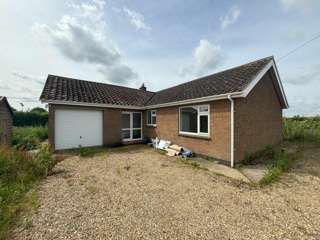 3 bed Bungalow for rent in Leake Commonside. From Bruce Mather Ltd