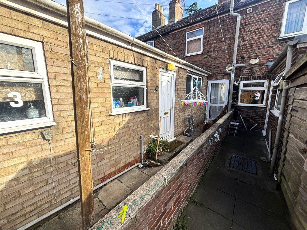 3 bed Detached for rent in Boston. From Bruce Mather Ltd - Boston