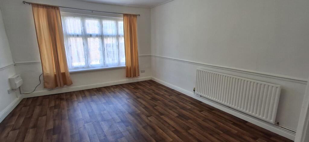 1 bed 1st Floor Flat for rent in Boston. From Bruce Mather Ltd - Boston
