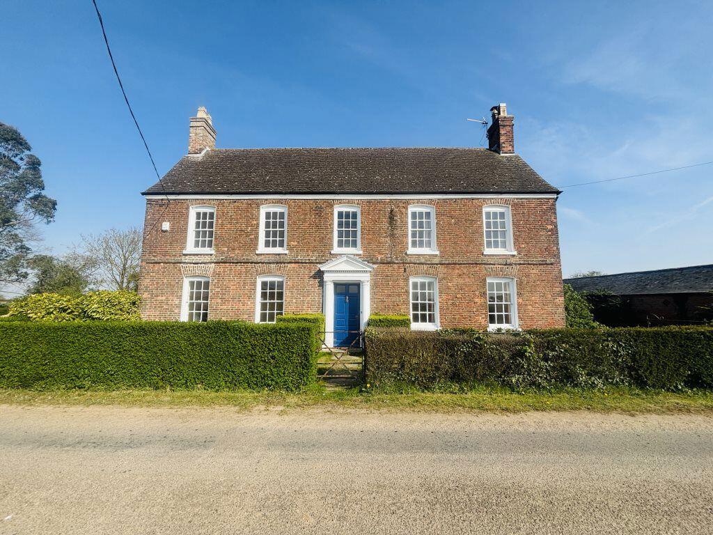 5 bed Detached for rent in Algarkirk. From Bruce Mather Ltd - Boston 5 bed Detached for rent in Algarkirk. From Bruce Mather Ltd - Boston
