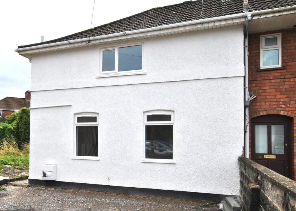 3 bed Detached for rent in Bristol. From Greenwoods Property Centre Ltd - Knowle 3 bed Detached for rent in Bristol. From Greenwoods Property Centre Ltd - Knowle