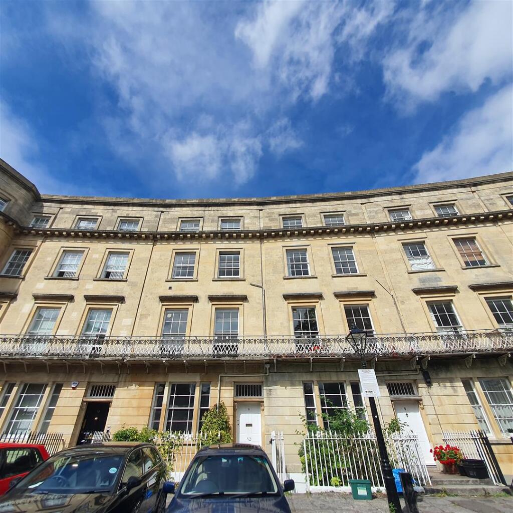 1 bed 1st Floor Flat for rent in Bristol. From Greenwoods Property Centre Ltd - Knowle