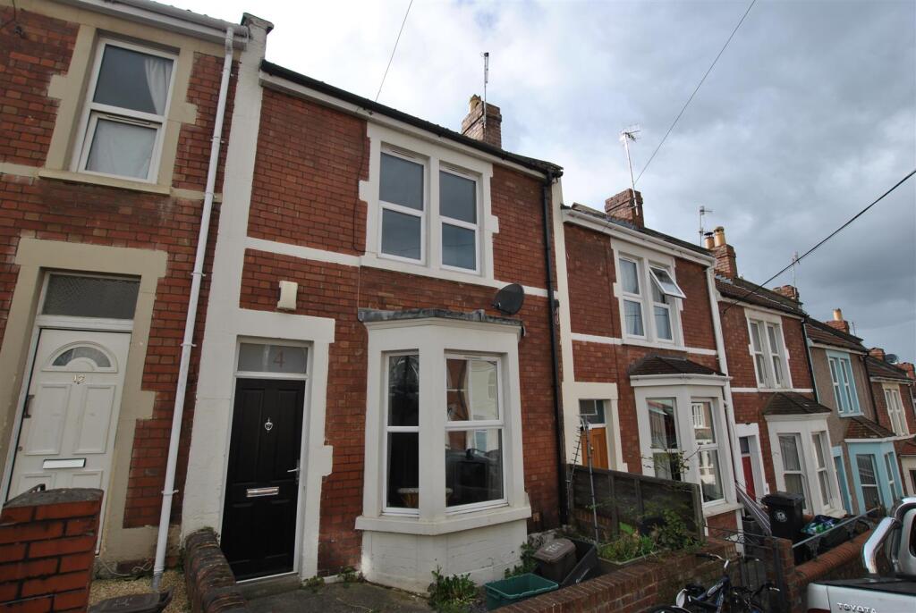 3 bed Mid Terraced House for rent in Bristol. From Greenwoods Property Centre Ltd - Knowle