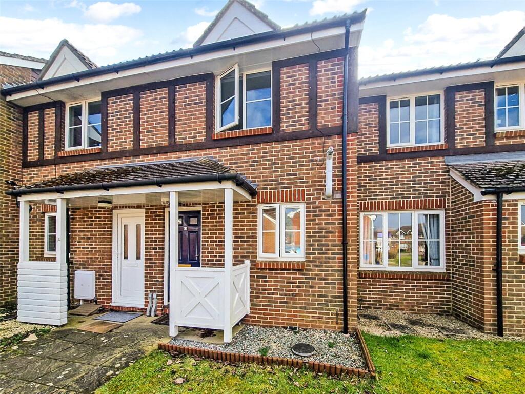 2 bed Mid Terraced House for rent in Burgess Hill. From Hunters Estate Agents - Burgess Hill