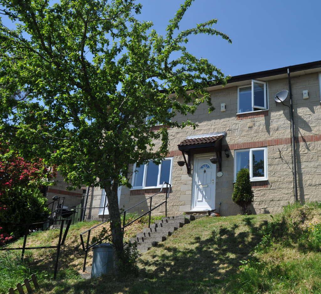 2 bed Mid Terraced House for rent in Radstock. From Barons Property Centre Ltd - Midsomer Norton