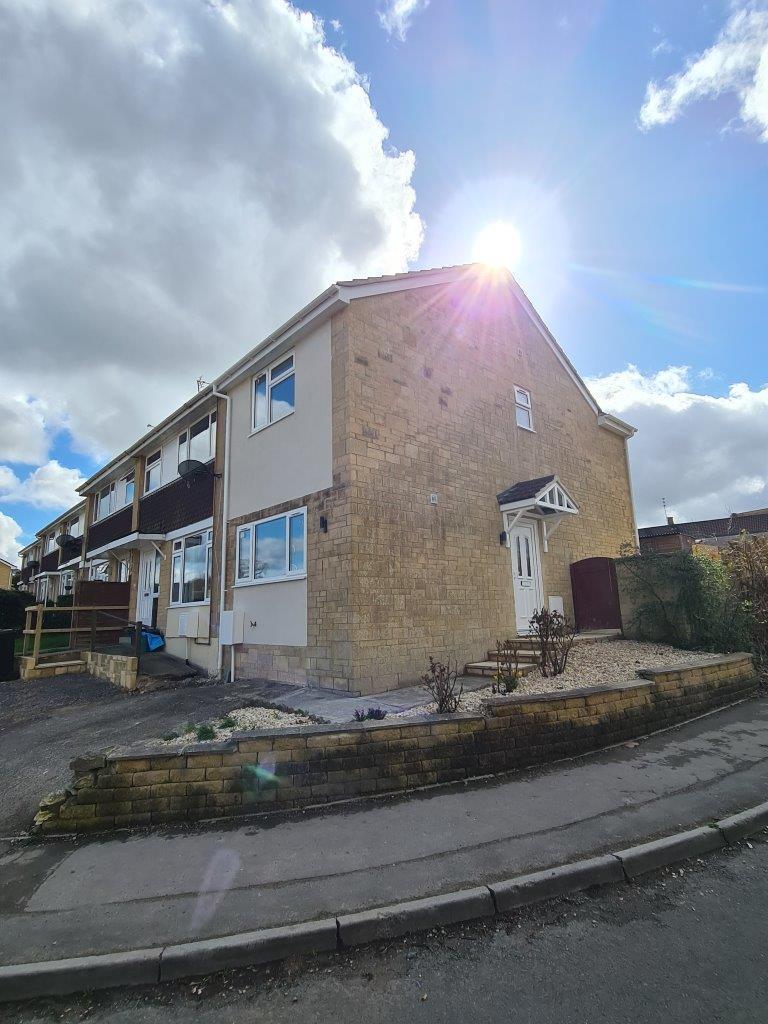 2 bed Semi Detached for rent in Paulton. From Barons Property Centre Ltd - Midsomer Norton