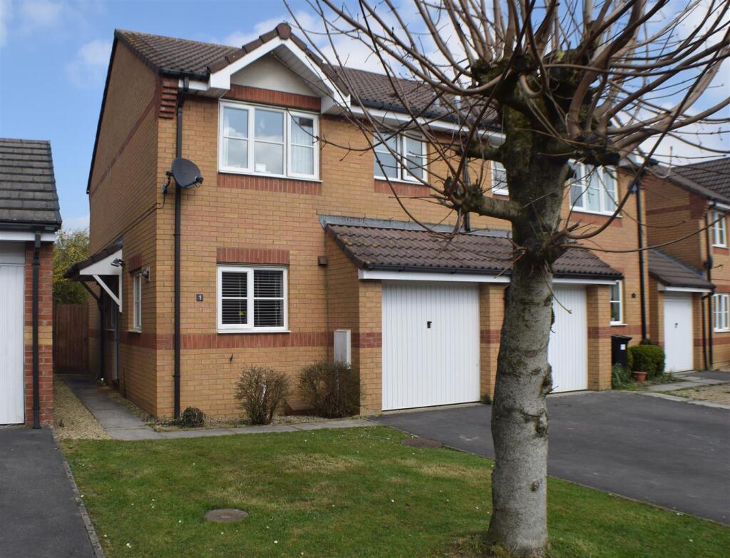 3 bed Semi Detached for rent in Peasedown St John. From Barons Property Centre Ltd - Midsomer Norton