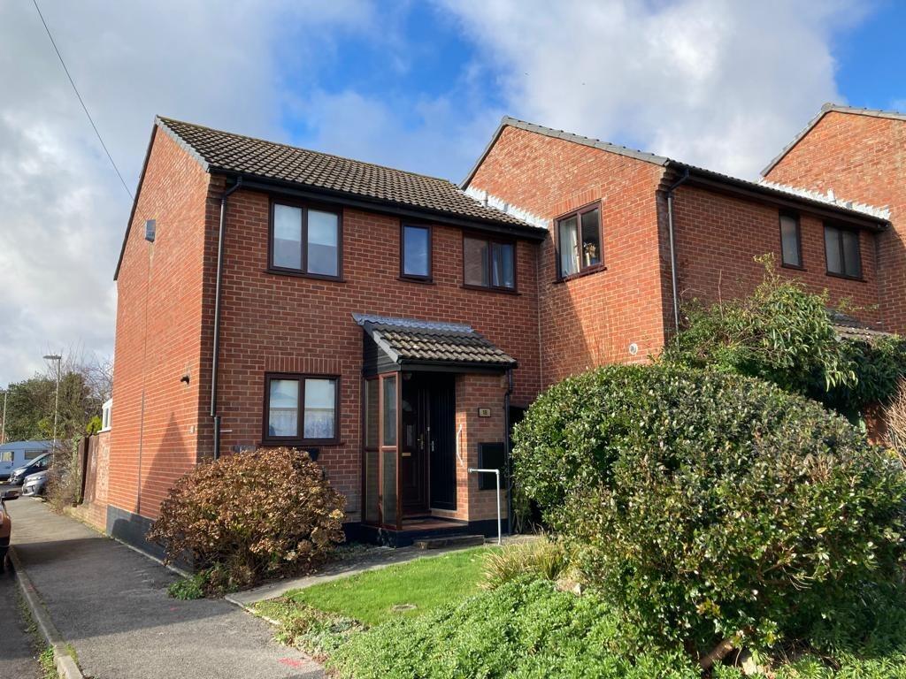 3 bed End of Terrace for rent in Fawley. From Easton Residential - Holbury