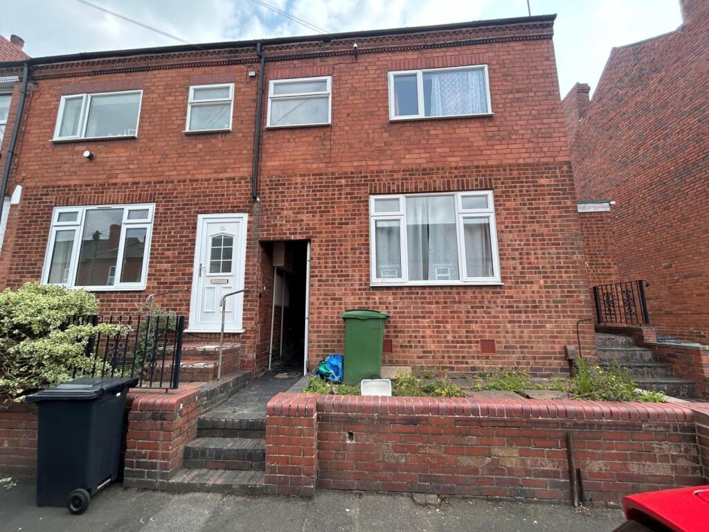 1 bed Apartment for rent in Halesowen. From Hicks Hadley - Halesowen