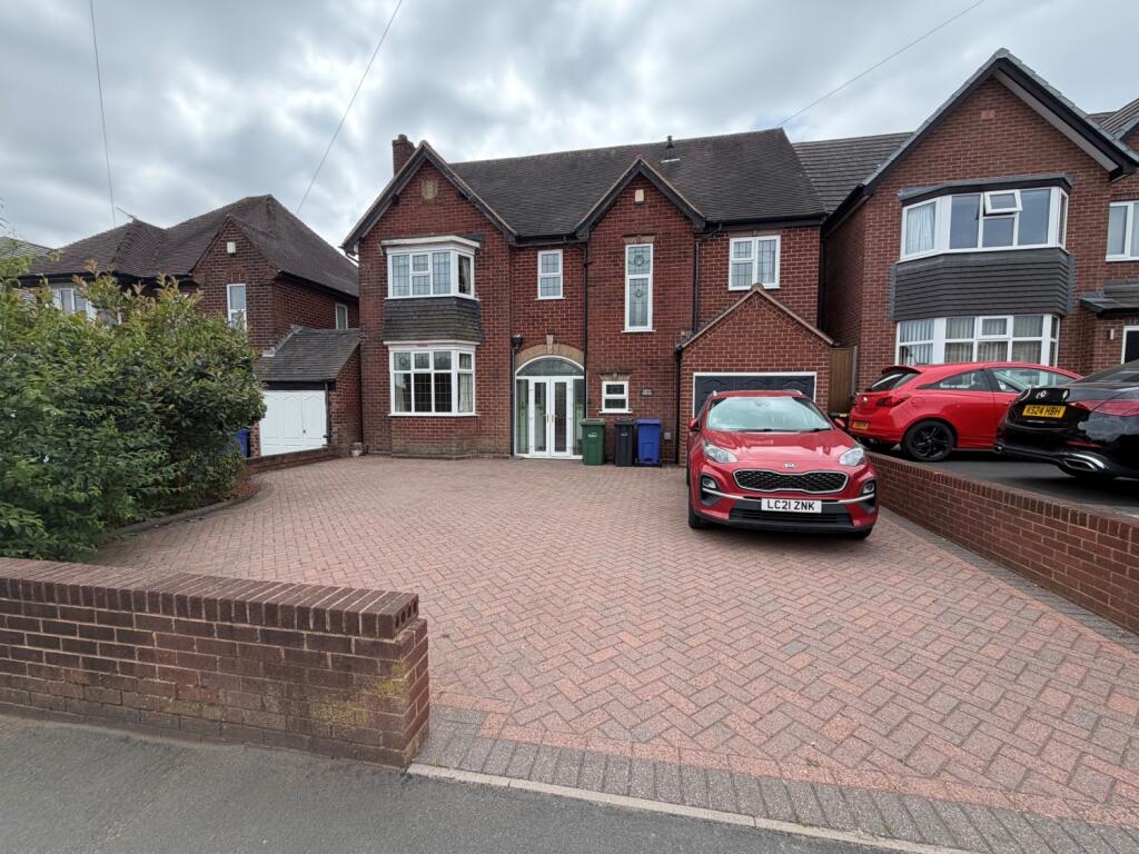 4 bed Detached for rent in Hunnington. From Hicks Hadley - Halesowen