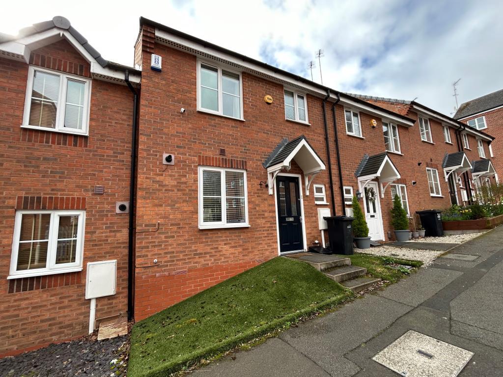3 bed Mid Terraced House for rent in Halesowen. From Hicks Hadley - Halesowen