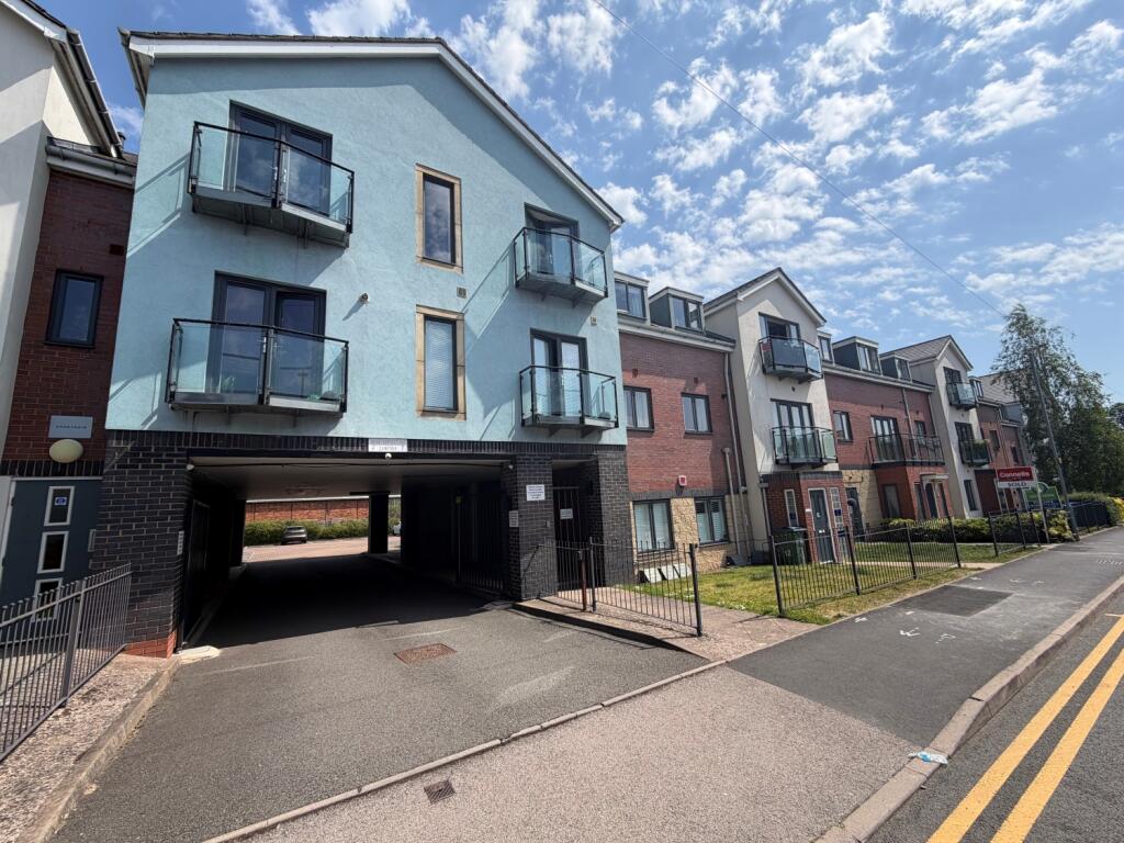 2 bed Apartment for rent in Blackheath. From Hicks Hadley - Halesowen