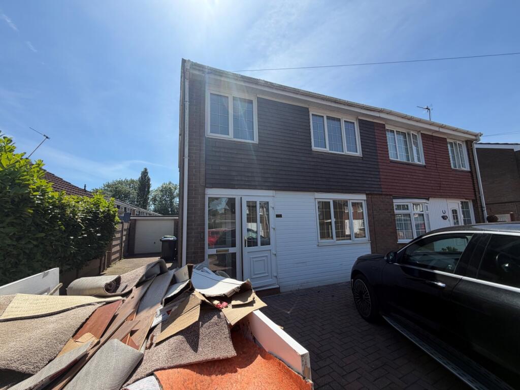 3 bed Semi Detached for rent in Blackheath. From Hicks Hadley - Halesowen