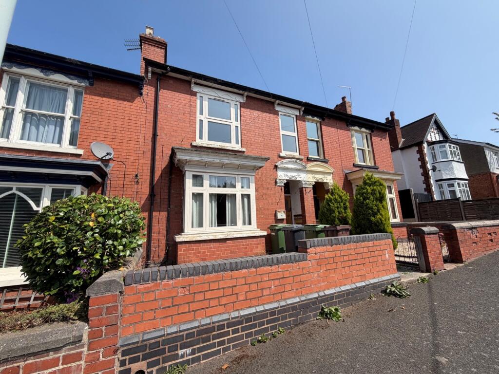 4 bed Mid Terraced House for rent in Lower Penn. From Hicks Hadley - Halesowen