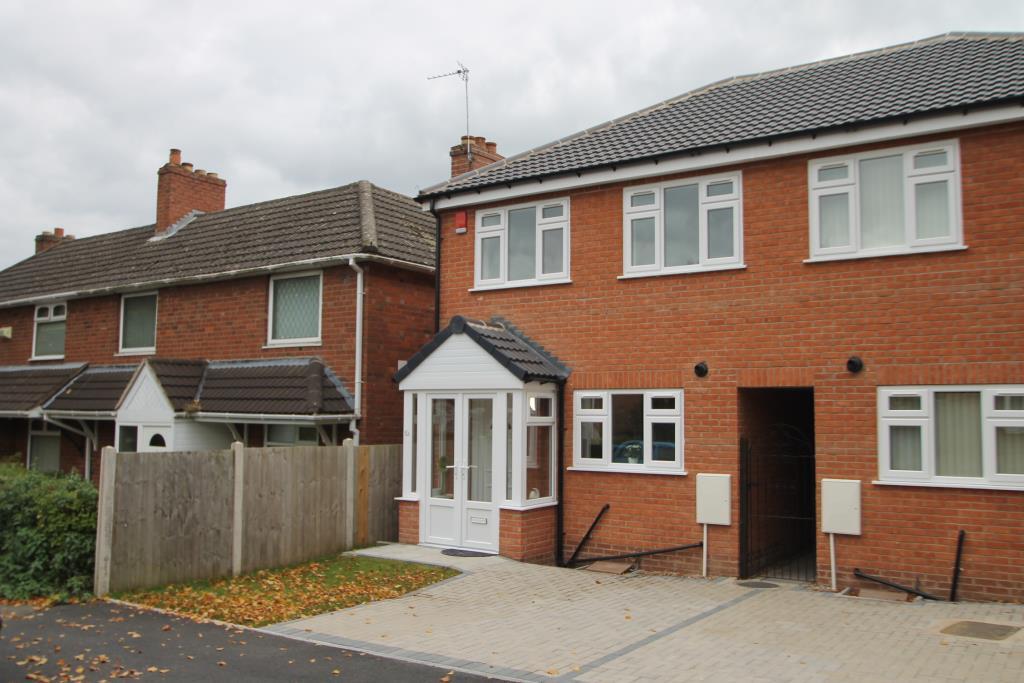 2 bed Semi Detached for rent in Blackheath. From Hicks Hadley - Halesowen