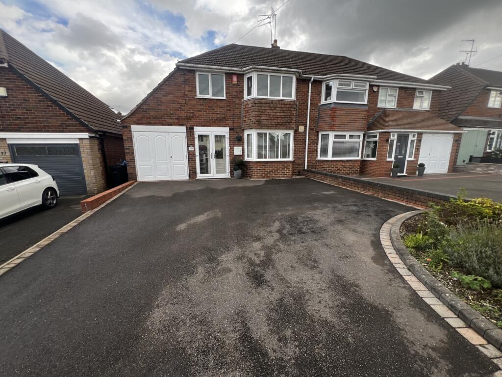 3 bed Semi Detached for rent in Halesowen. From Hicks Hadley - Halesowen
