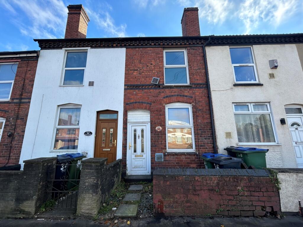 2 bed Mid Terraced House for rent in Blackheath. From Hicks Hadley - Halesowen