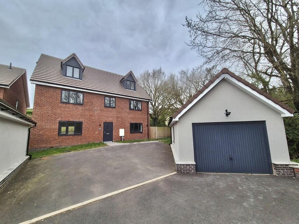 6 bed Detached for rent in Loggerheads. From Barbers - Market Drayton