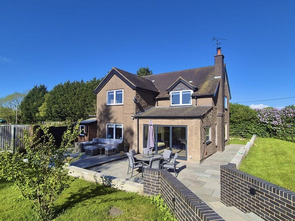 4 bed Detached for rent in Market Drayton. From Barbers - Market Drayton