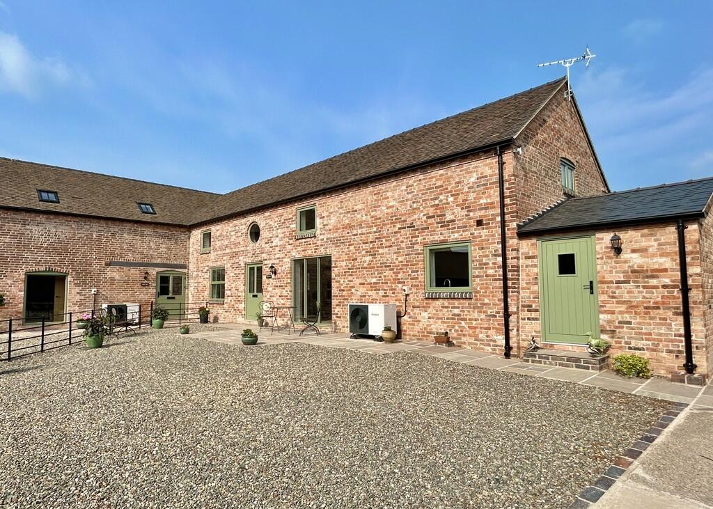 3 bed Barn Conversion for rent in Ternhill. From Barbers - Market Drayton 3 bed Barn Conversion for rent in Ternhill. From Barbers - Market Drayton
