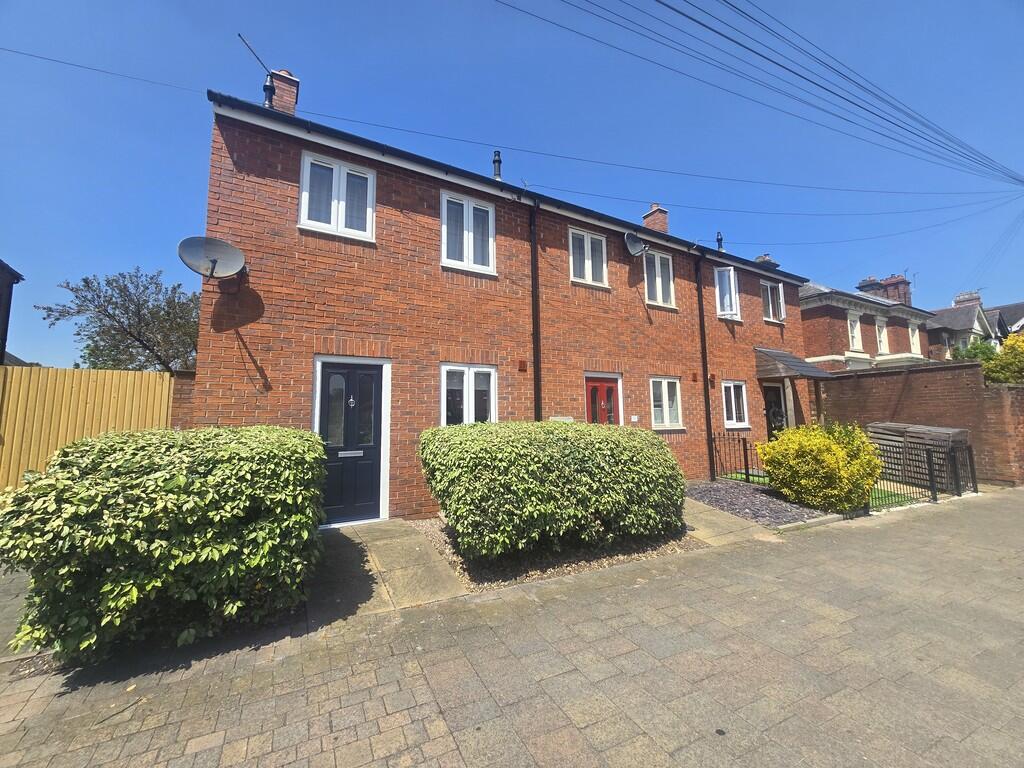 2 bed End of Terrace for rent in Market Drayton. From Barbers - Market Drayton