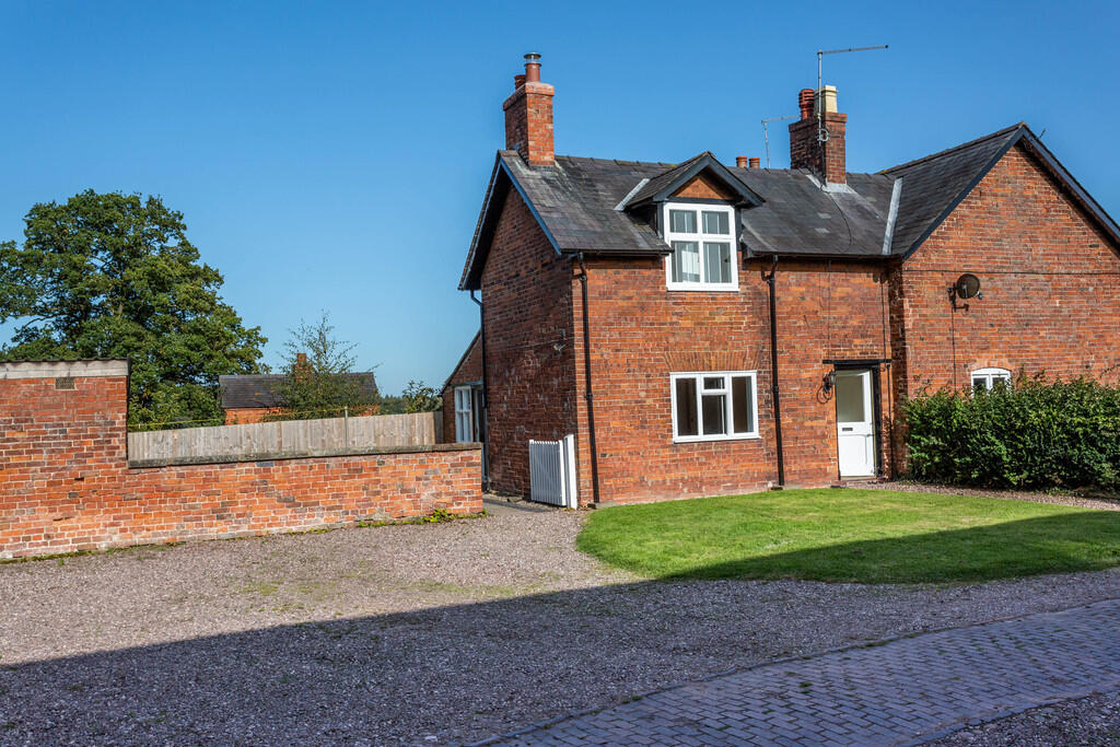 2 bed Semi Detached for rent in Calverhall. From Barbers - Market Drayton 2 bed Semi Detached for rent in Calverhall. From Barbers - Market Drayton