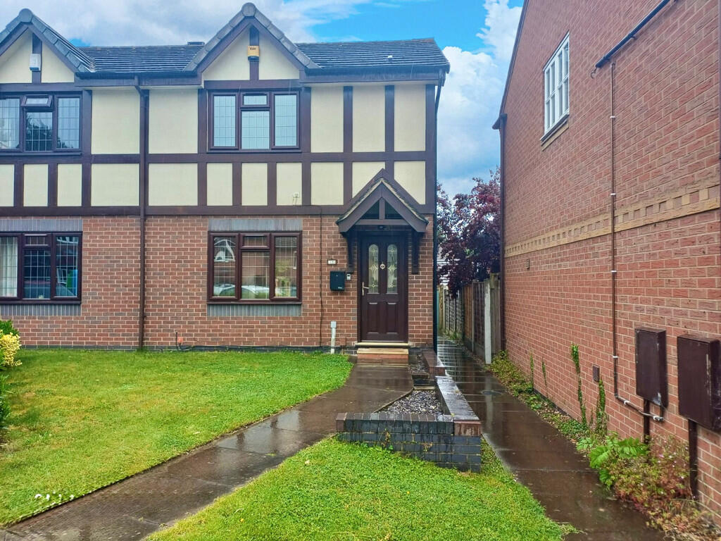 3 bed Semi Detached for rent in Long Lane. From Barbers - Wellington