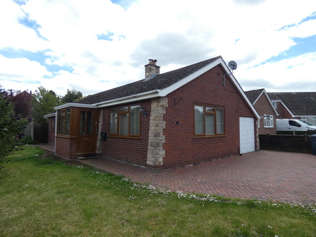 2 bed Detached bungalow for rent in Cross Houses. From Barbers - Wellington 2 bed Detached bungalow for rent in Cross Houses. From Barbers - Wellington