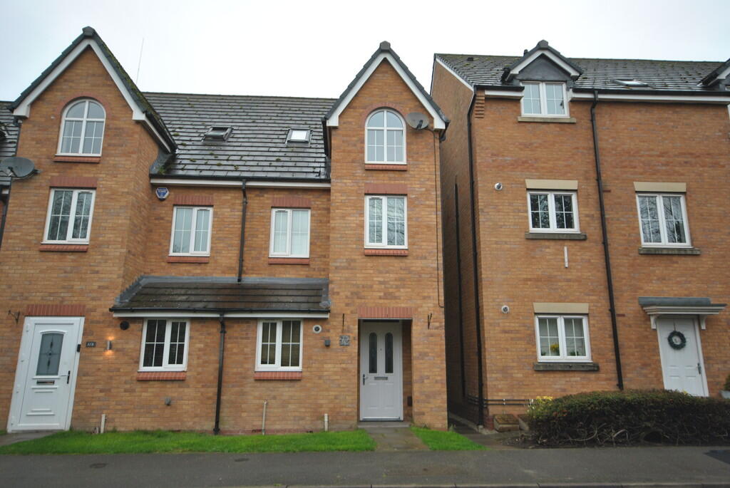 3 bed Mews for rent in Whitchurch. From Barbers - Whitchurch